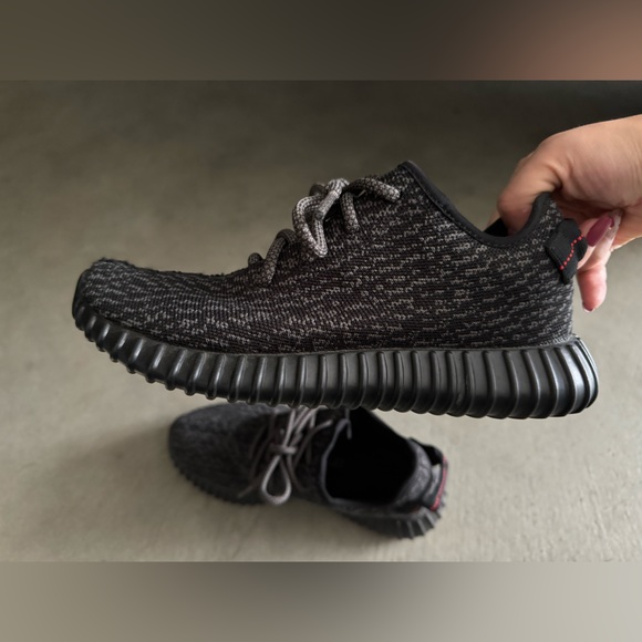 Pirate Black Yeezy Boost 350 - Women size 7